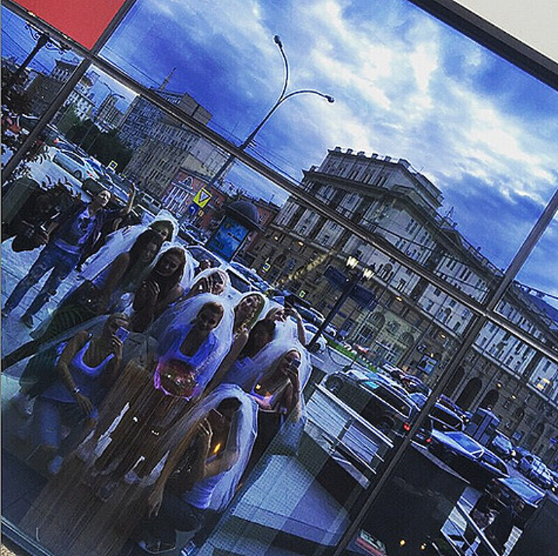 Borodylia: «В 7 часов вечера! Новый Арбат! А вам слабо?)))». Фото: Instagram.com/borodylia.