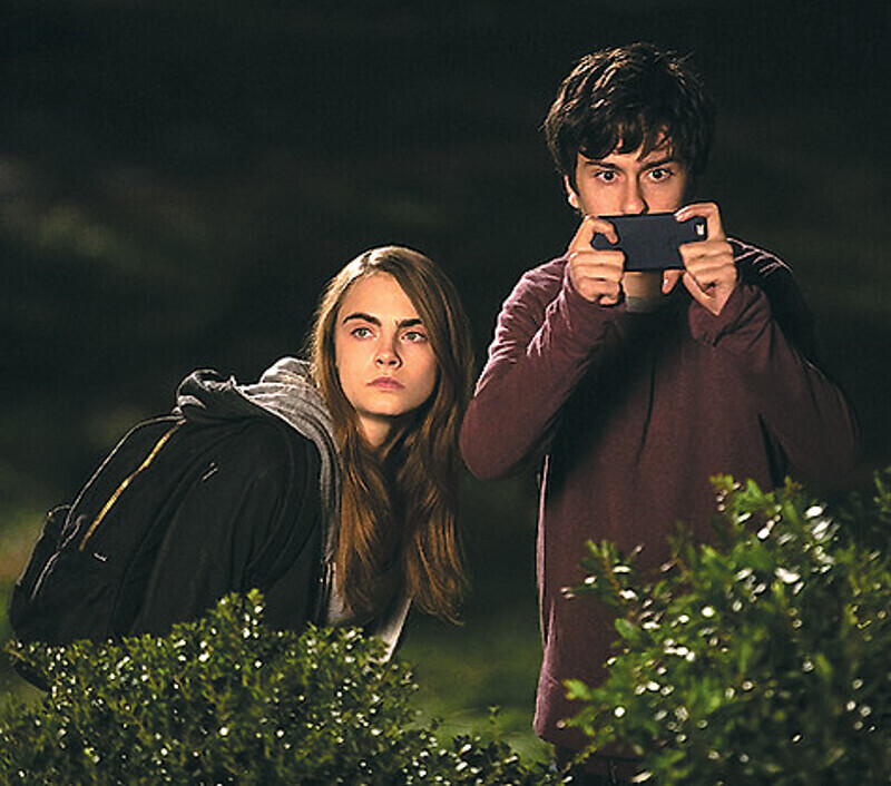 Выпускник школы Кью Джейкобсен тайно влюблен в свою дерзкую соседку Марго Рот Шпигельманн. Поэтому, когда однажды ночью она приглашает его принять участие в «карательной операции» против ее обидчиков, он соглашается... Фото: материалы пресс-служб.