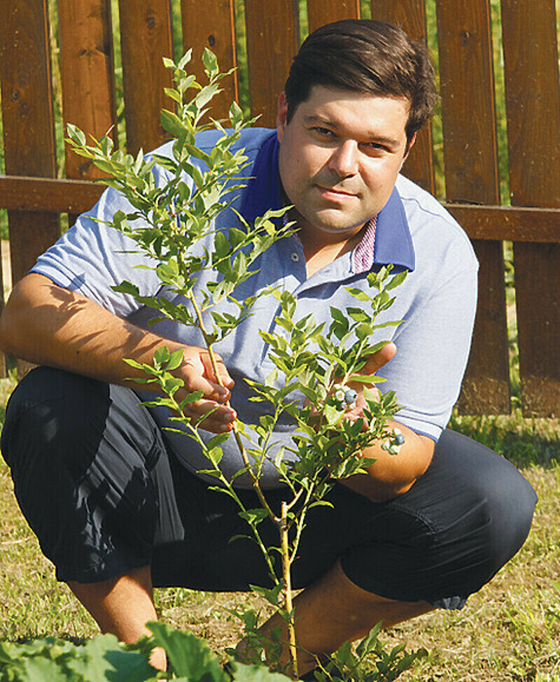 Сергей Бабаев признается, что до сих пор увлекается биологией. Фото: материалы пресс-служб.