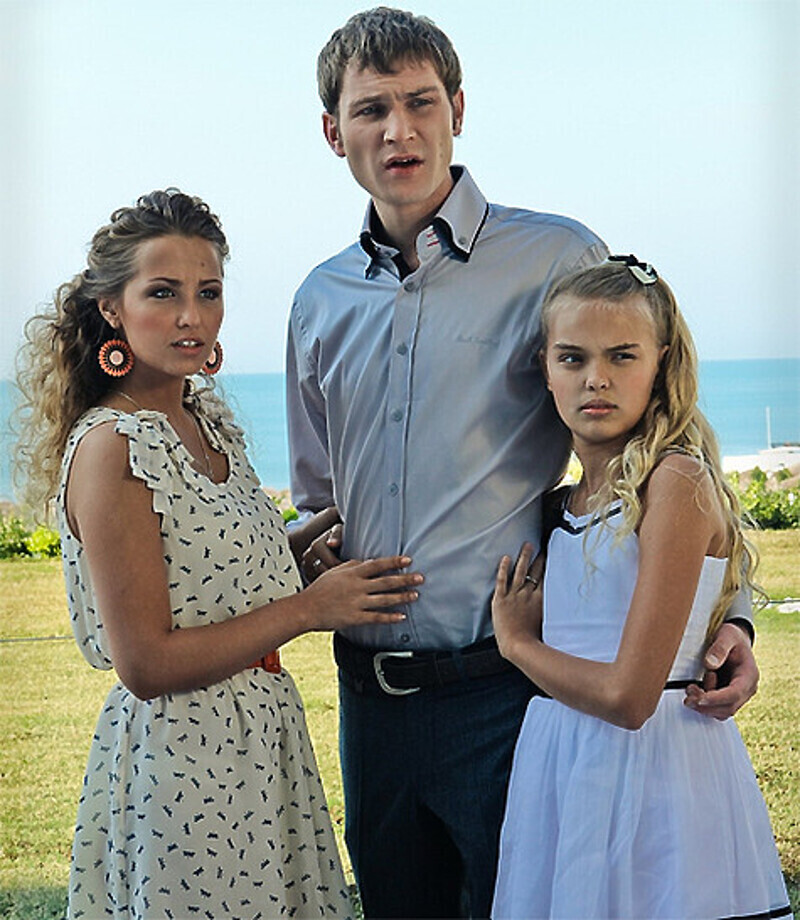 В комедии «Няньки» Аглая Шиловская роль Кати. Кадр из фильма.