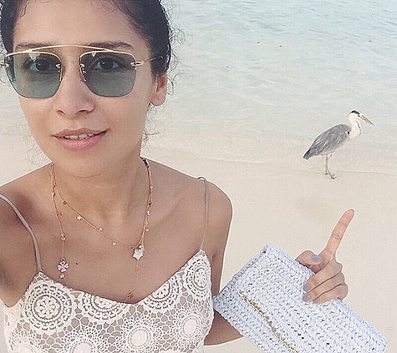 Эта птица съела фруктовый салат Равшаны Курковой. Фото: Instagram.com/rav_shana.