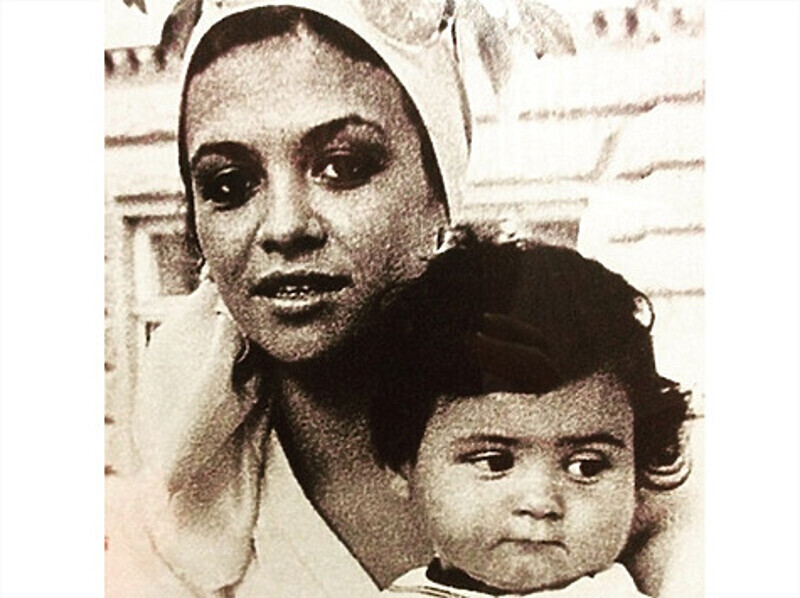 Маленький Стас Костюшкин с мамой. Фото: Instagram.com/stas_kostyushkin_official.