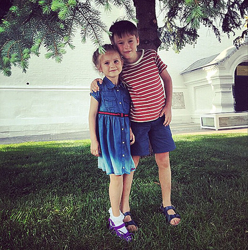 Дети Ирины Слуцкой. Фото: Instagram.com.