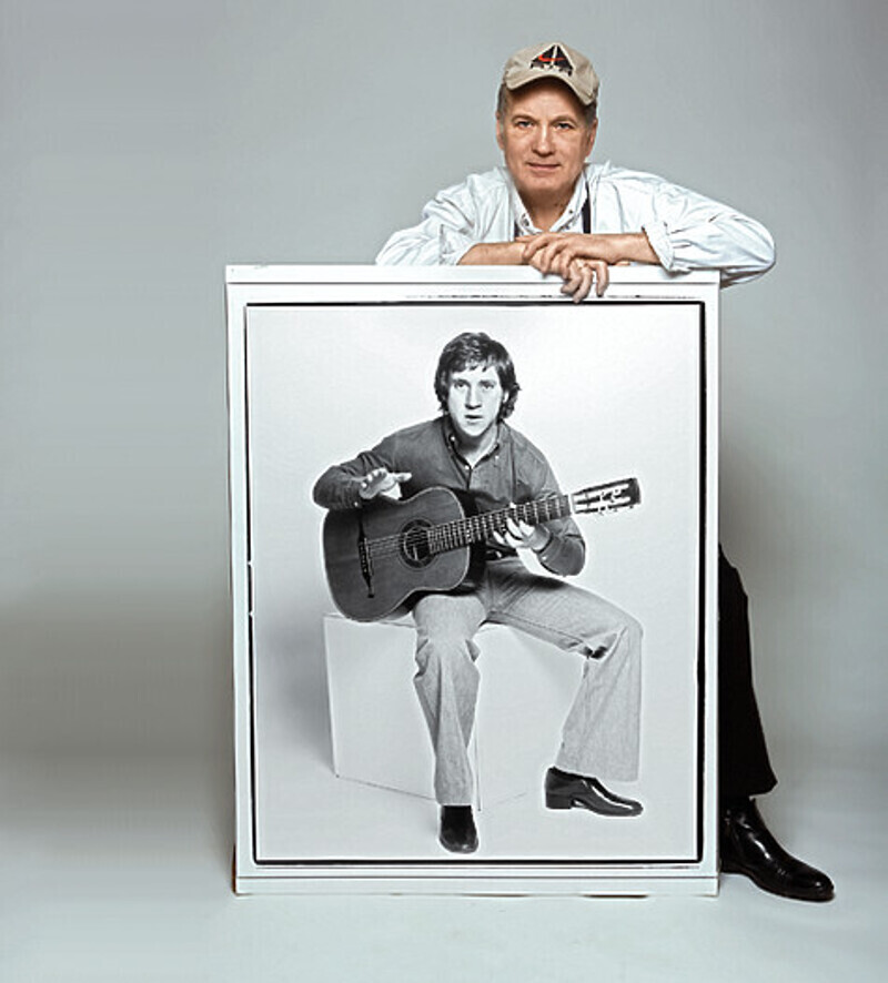 "Вокруг Марины Влади толпились мэтры, восхищались: богиня! а за их спинами петушком скакал Высоцкий: "Эй, мужики, баба-то моя!″. Фото: личный архив Валерия Плотникова.