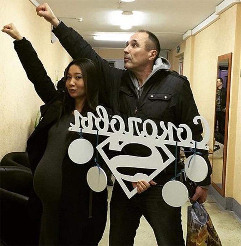 Дмитрий Соколов с женой. Фото: Instagram.com/ksyusha_lee.