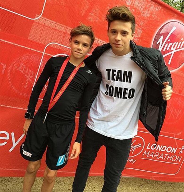 Ромео и Бруклин Бекхэм. Фото: Instagram.com/brooklynbeckham.