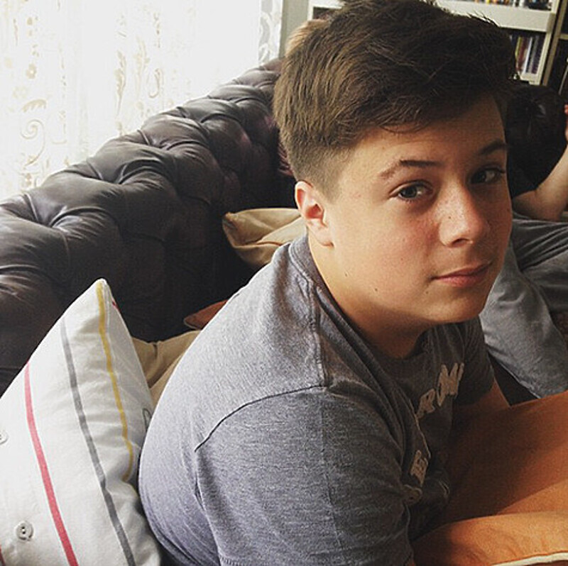 Старший сын Анны Михалковой Андрей. Фото: Instagram.com/anikiti4na.