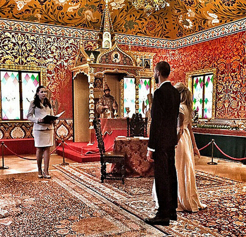 Елизавета Кутузова и Ростислав Пирогов поженились. Фото: Instagram.com/kutuzovaliza.