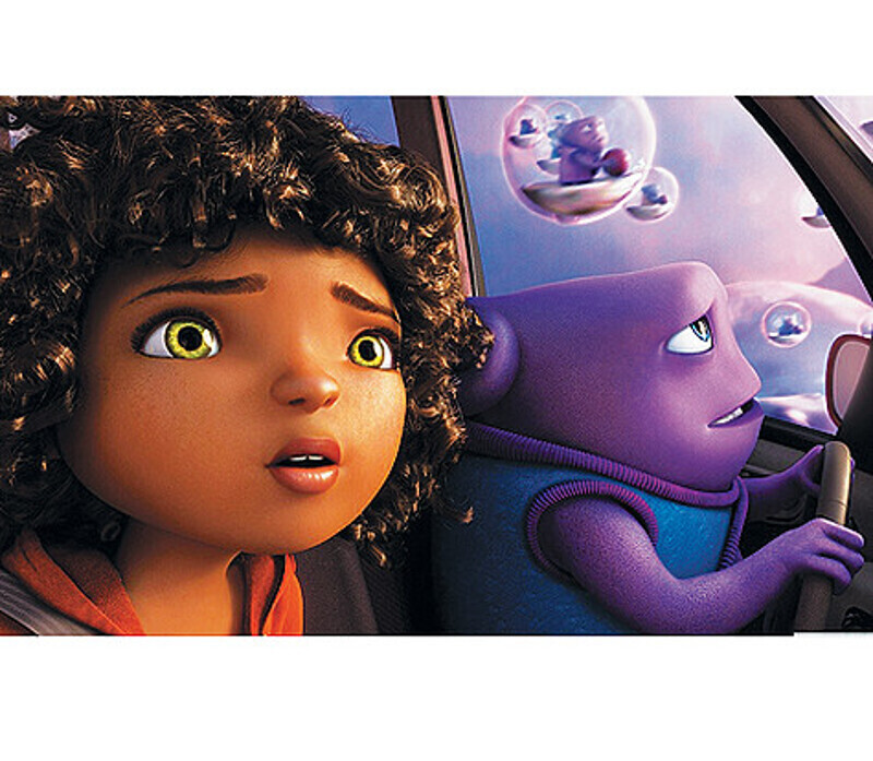 Героиню, которую озвучивала Рианна, зовут Дар. Это своенравная девочка-подросток, которая ищет свою маму. Кадр из мультфильма «Дом».