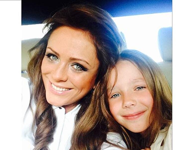 Юля Началова родила Верочку 1 декабря 2006 года. Певица признается, что дочка изменила ее жизнь. Фото: Instagram.com/julianachalova.