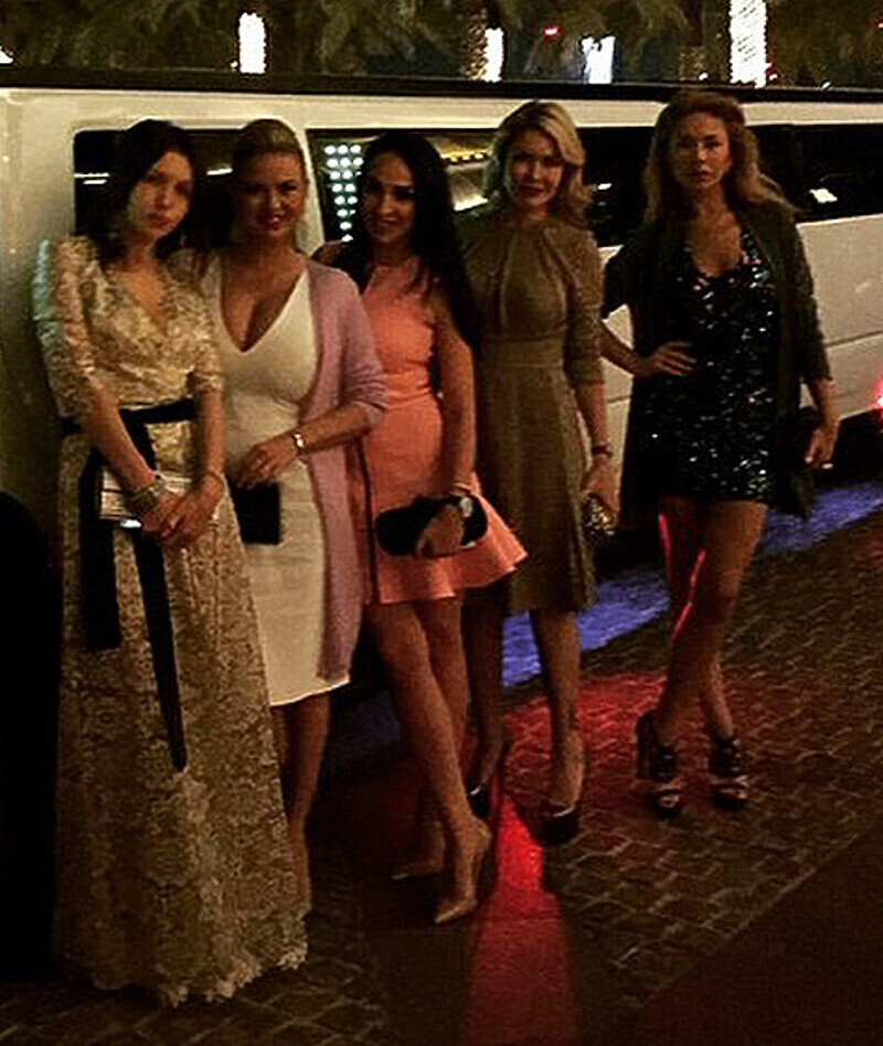 ann_semenovich: «Красотки к веселью готовы». Фото: Instagram.com/ann_semenovich.