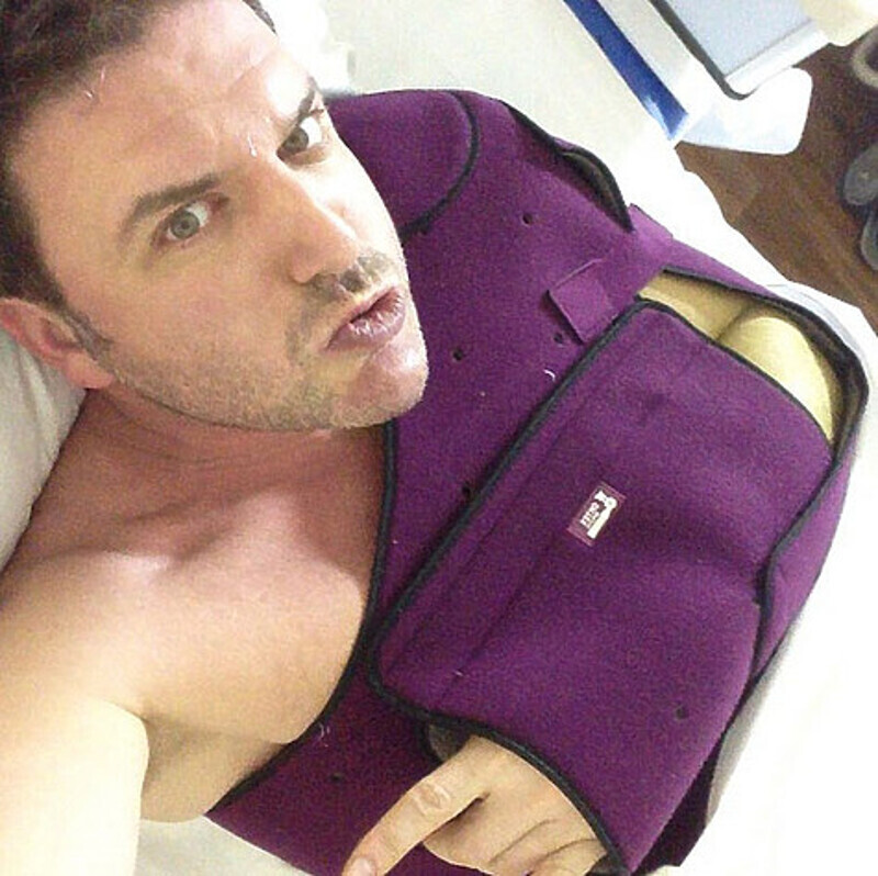 В пятницу, 13-го, Максим сломал плечо. Фото: социальные сети