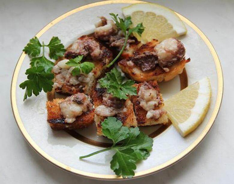 Жареные мозги. Фото автора.