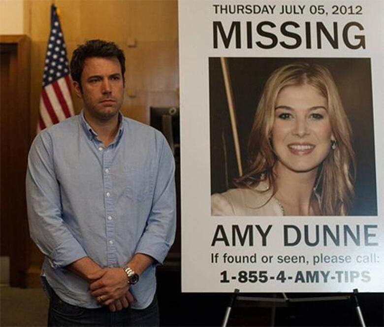 Бен Аффлек в картине «Исчезнувшая». Кадр из фильма. 