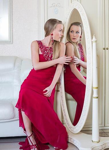 Черты лица помогут подобрать идеальный гардероб. Фото: Fotolia/PhotoXPress.ru.