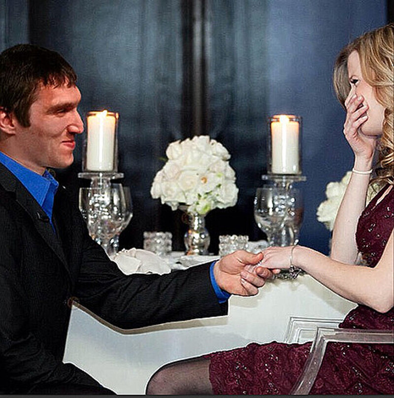 Предложение руки и сердца Александр Овечкин сделал своей возлюбленной  в новогоднюю ночь. Фото: Instagram.com.