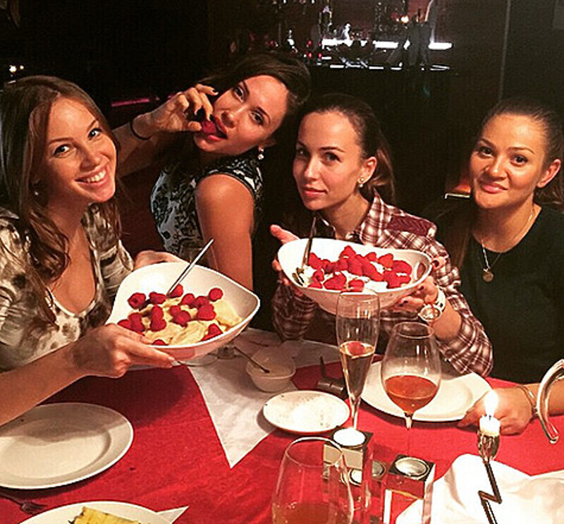 Девичник Полины Дибровой. Фото: Instagram.com.