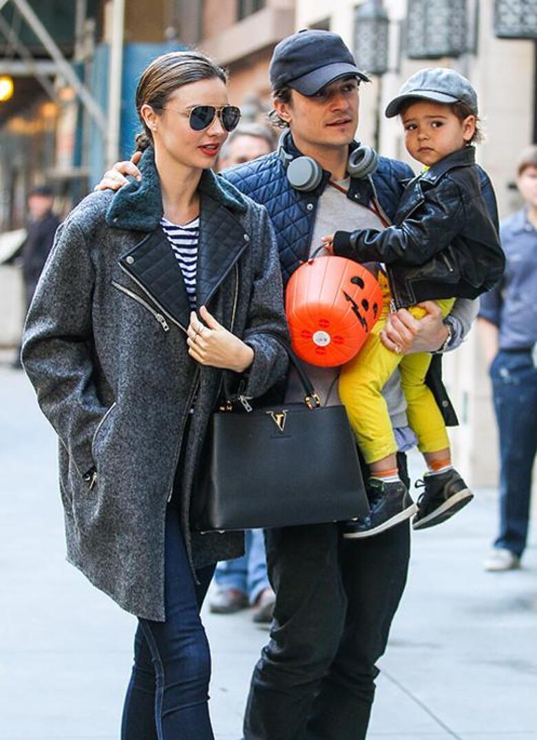 Миранда Керр и Орландо Блум с сыном. Фото: All Over Press.