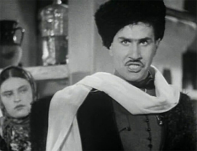 В картину «Свинарка и пастух» Зельдин попал благодаря «женсовету» съемочной группы. Кадр из фильма.