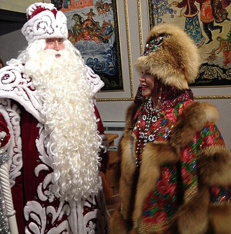 Год назад она даже встретилась с Дедом Морозом лично. Фото: материалы пресс-служб.