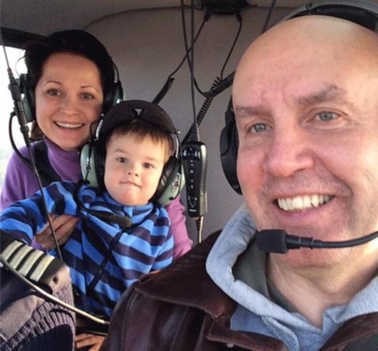 Ольга Кабо с мужем и сыном. Фото: Instagram.com/kabo_olga.