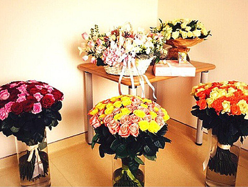 Певица Макsим выложила в микроблог фото из роддома. Фото: Instagram.com/maksim.music.ru.