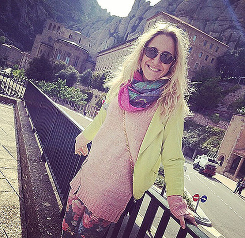 А Испания так полюбилась супругам, что они не только проводят здесь отпуск, но и приобрели недвижимость. Фото: Instagram.com/juliakovalchuk.