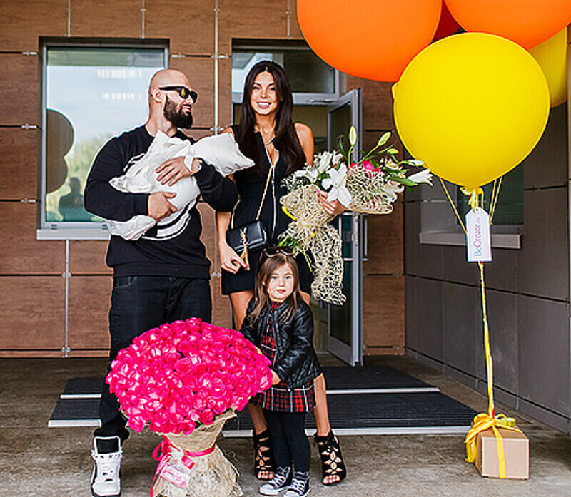 Недавно Джиган и Оксана Самойлова снова стали родителями - у супругов родилась вторая дочь. Фото: личный архив.