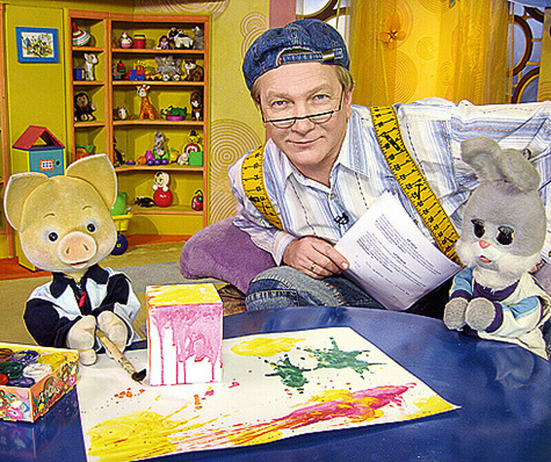 Юные зрители знают Виктора Бычкова как дядю Витю из передачи «Спокойной ночи, малыши!» Фото: личный архив Виктора Бычкова.