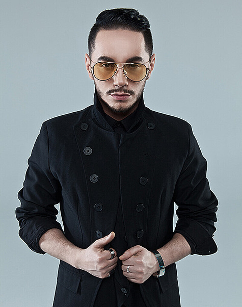 Тимур Родригез признается, что всегда хотел нравиться девушкам и выглядеть хорошо, однако часто может надеть первое, что попалось под руку. Фото: материалы пресс-служб.