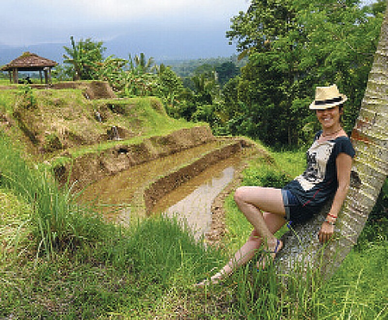 Сати занимается йогой более 10 лет. Сейчас помимо физических упражнений ее интересует более глубокое познание практик. Фото: материалы пресс-служб.