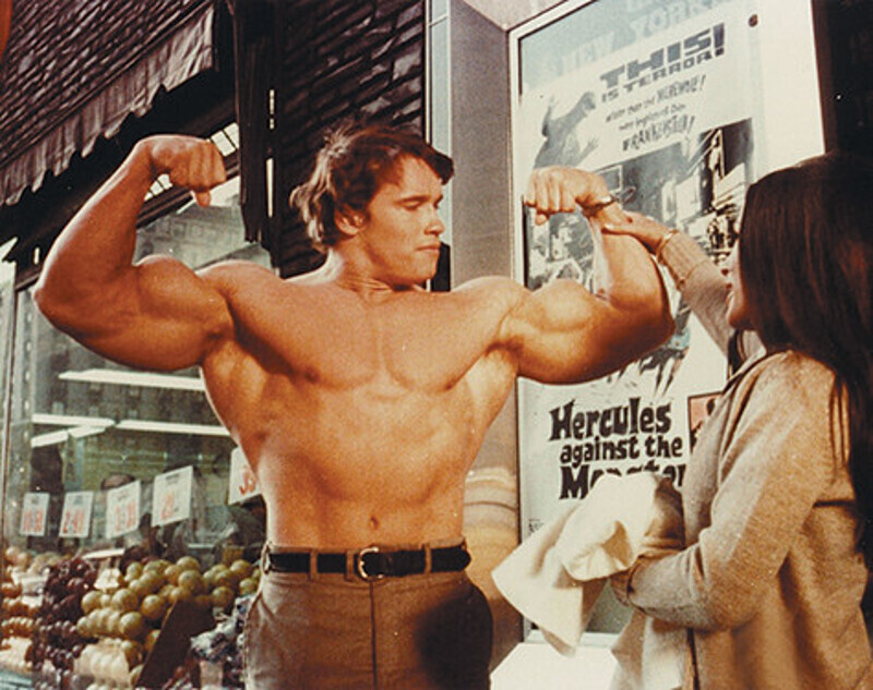 Арнольд Шварценеггер. Кадр из фильма «Геркулес в Нью-Йорке» (1969).