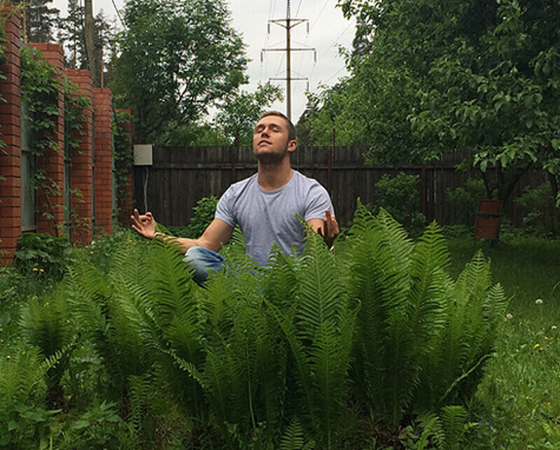 ...Поэтому Влад нашел другое место для релаксации. Фото: Майя Гвилава.