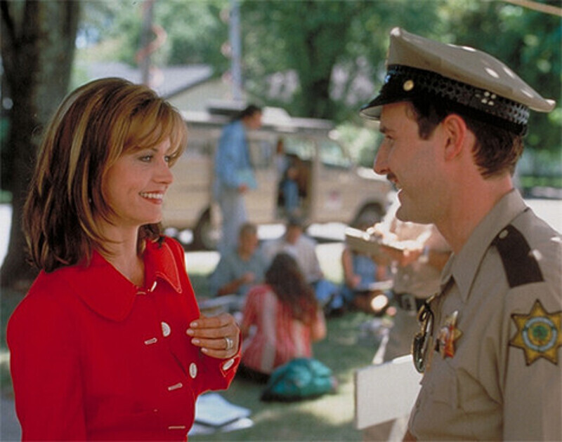 Кортни Кокс и Дэвид Аркетт не только были женаты, но и работали вместе. Кадр из фильма "Крик".