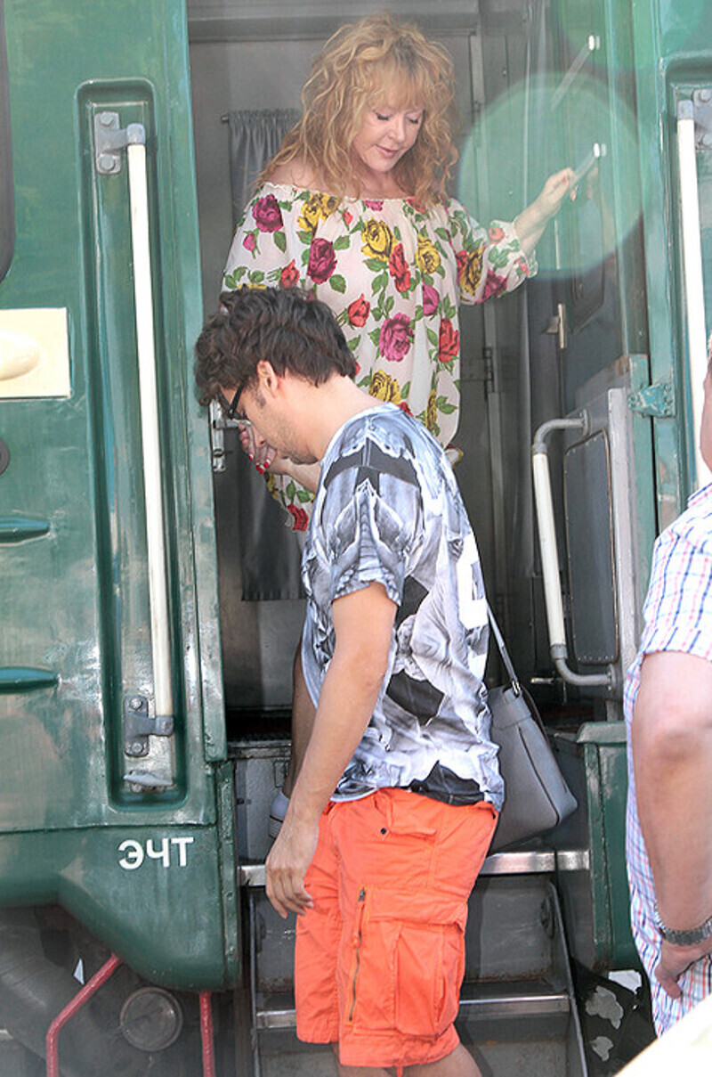 Алла Пугачева и Максим Галкин прибыли в Москву. Фото: Лилия Шарловская.