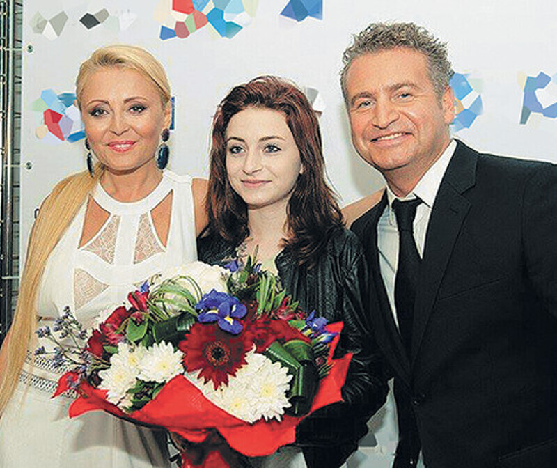 Анжелика Варум и Леонид Агутин с дочерью Лизой. Фото: Геннадий Авраменко.