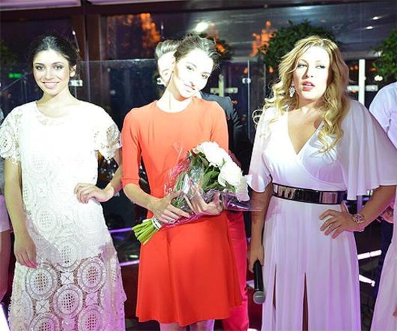 Юлия Беретта и Ирина Дубцова стали моделями