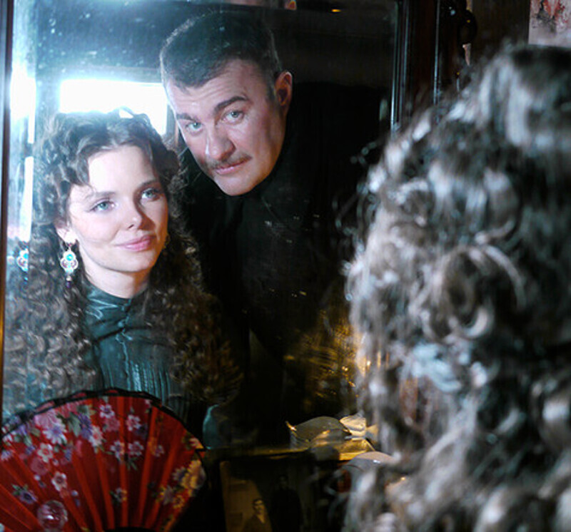 Во второй части сериала, «Впотьмах», переплетены судьбы героев сразу четырех произведений Куприна. Дрессировщицу тигров Зениду из рассказа «Люция» сыграла Лиза Боярская. Фото: материалы пресс-служб.