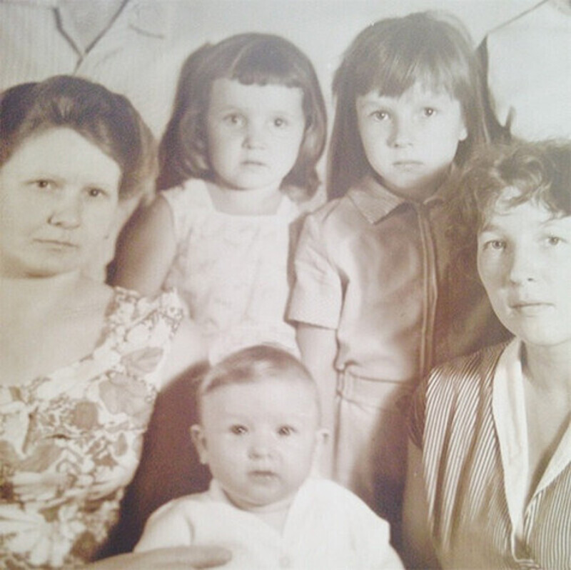 Детское фото Евгения Плющенко. Фото: Instagram.com/plushenkoofficial.