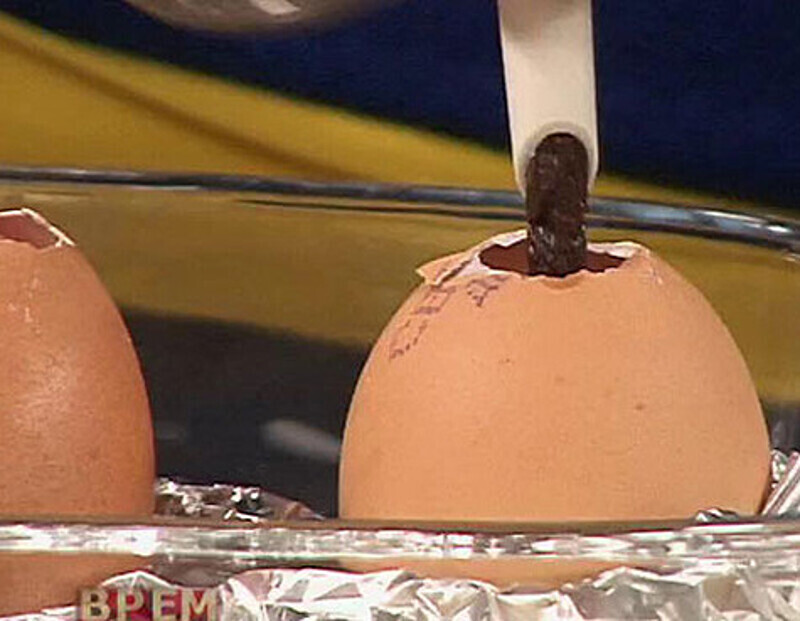 Шоколадные куличики в яичной скорлупе. Фото: материалы пресс-служб.