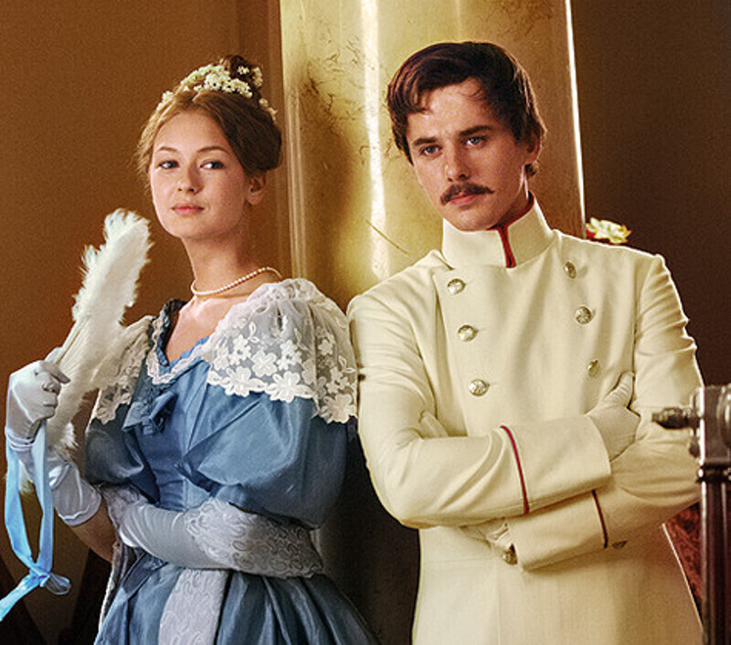 «Печорин – персонаж непростой. Я не оправдываю его поступков, но понимаю мотивацию». Кадр из сериала «Печорин».
