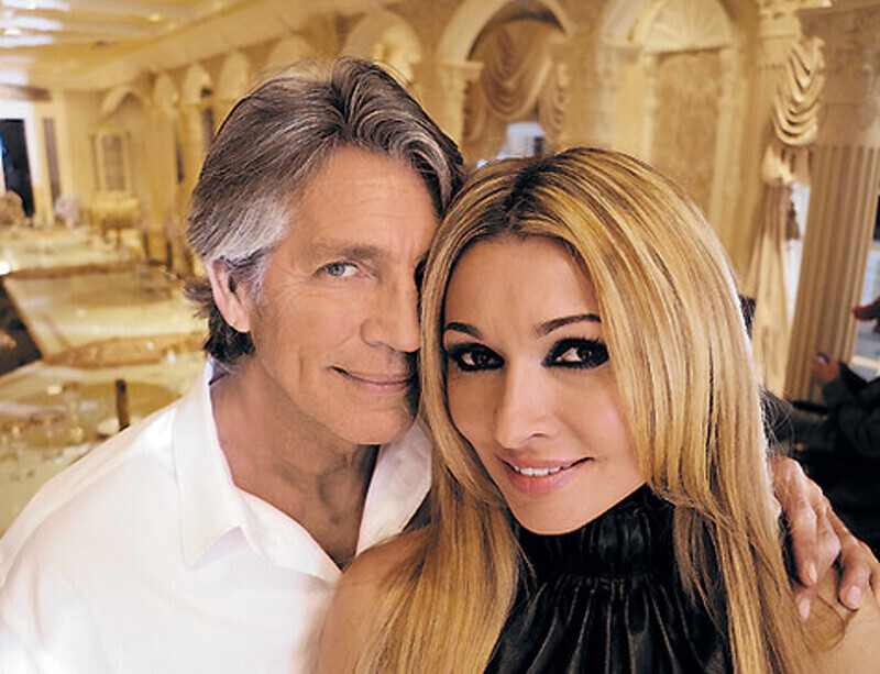 Мечта певицы сняться вместе с Эриком Робертсом сбылась. Фото: материалы пресс-служб.