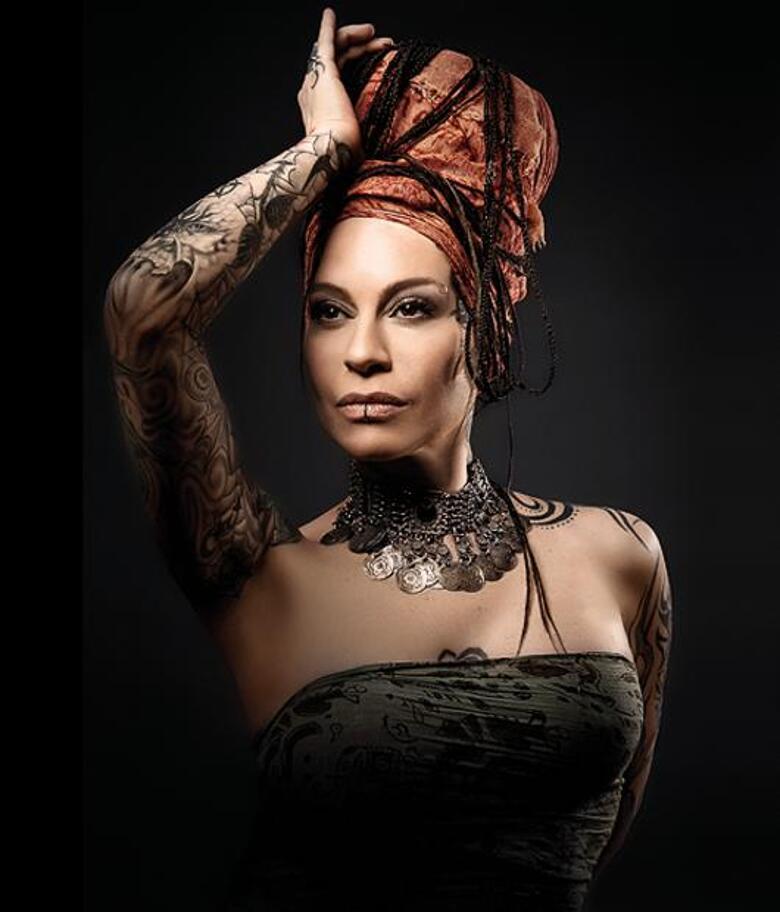 Наргиз Закирова. Фото: личный архив певицы.