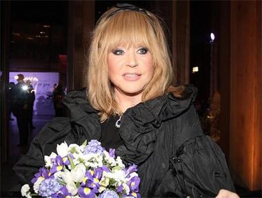 Алла Пугачева.