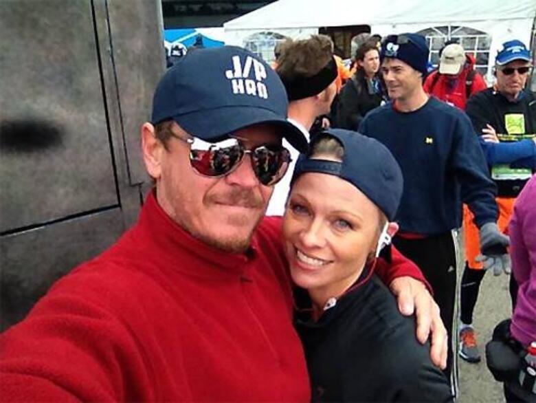 Памела Андерсон после марафона. Фото: Facebook.com.