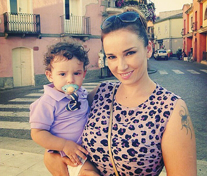 Анфиса Чехова с сыном. Фото: Instagram.com.