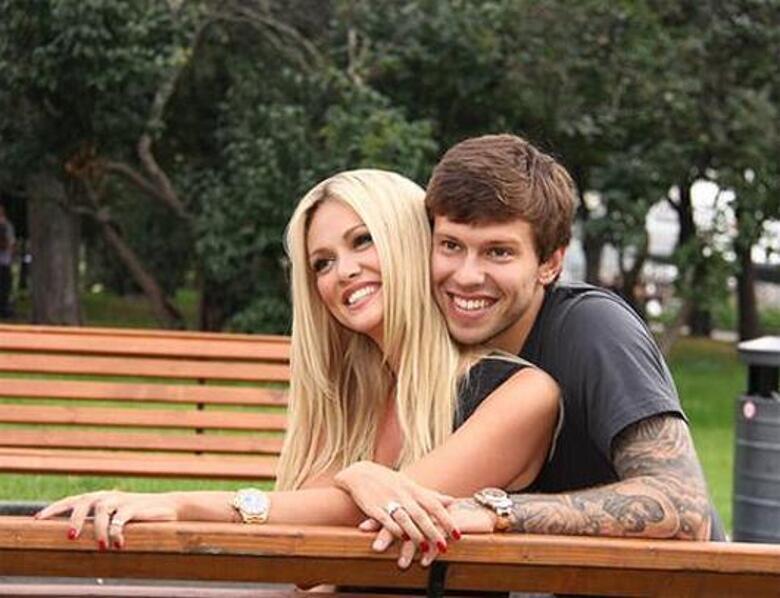 Виктория Лопырева и Федор Смолов. Фото: Twitter.com.