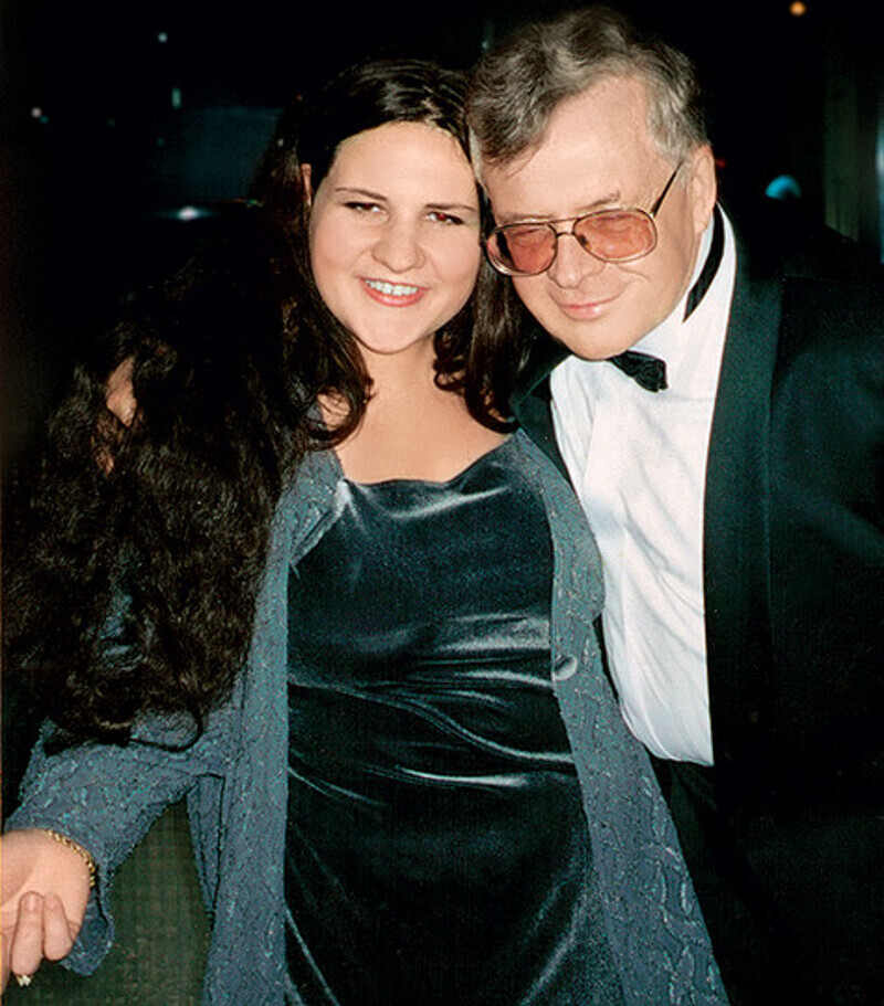 Дедушка сыграл большую роль в становлении Мананы как актрисы. Она им очень гордилась. Фото: личный архив Мананы Гогитидзе.