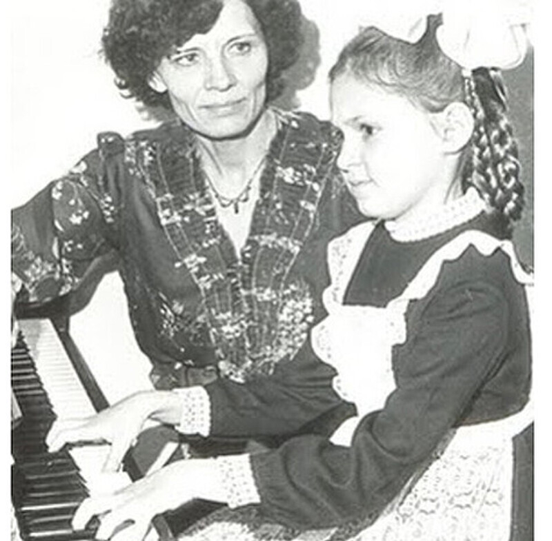 Яна Рудковская. Фото: Instagram.com.