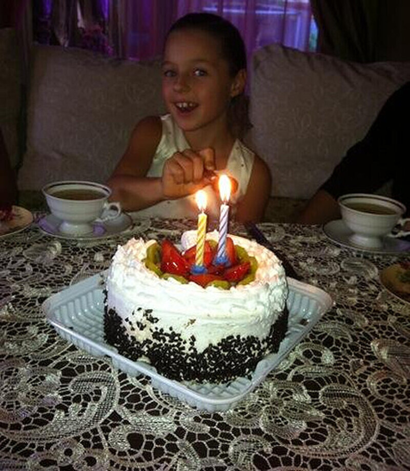 Ариадна отмечает День знаний. Фото: Instagram.com.